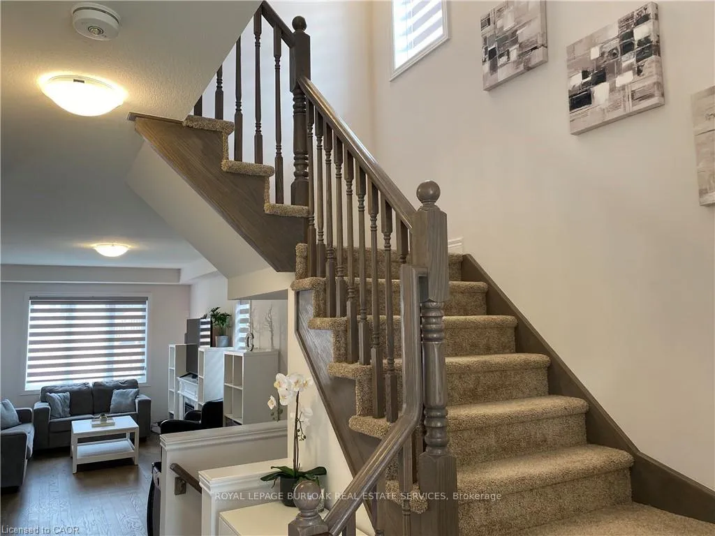 Photo 6 of 34 Baker Lane, Brant, Paris — HOMEH
