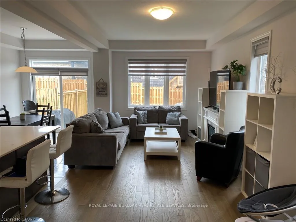 Photo 8 of 34 Baker Lane, Brant, Paris — HOMEH