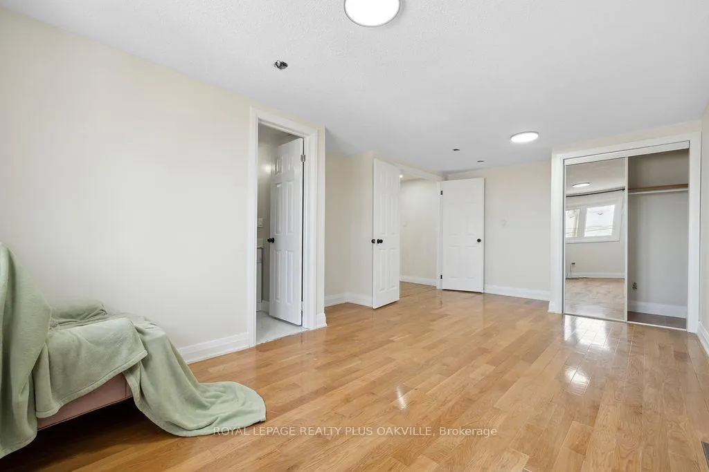 Photo 24 of Unit Upper, 354 Barton Street E, Hamilton, Stoney Creek — HOMEH