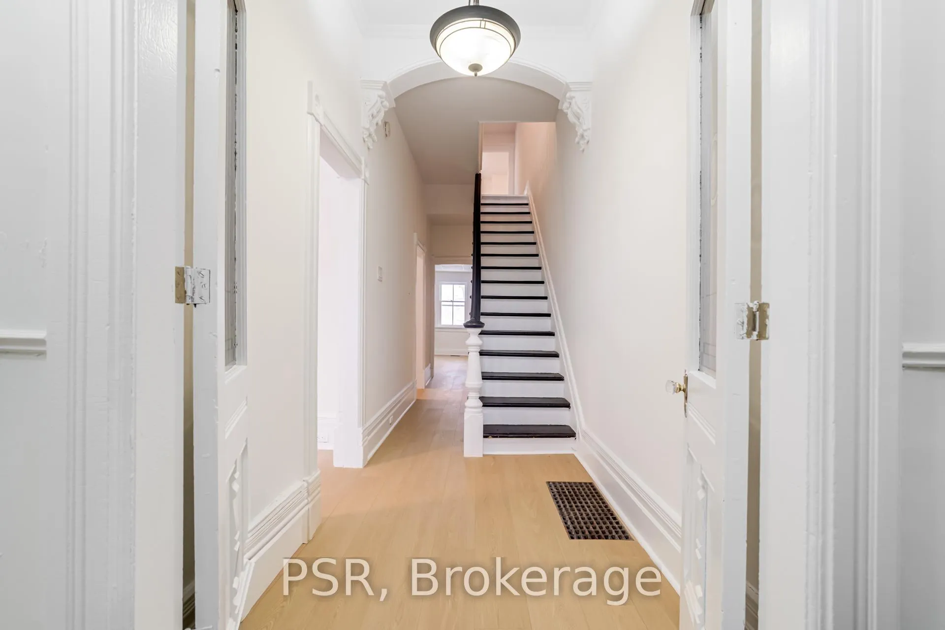 Photo 2 of 68 Brookfield Street, Toronto, Trinity-Bellwoods — HOMEH