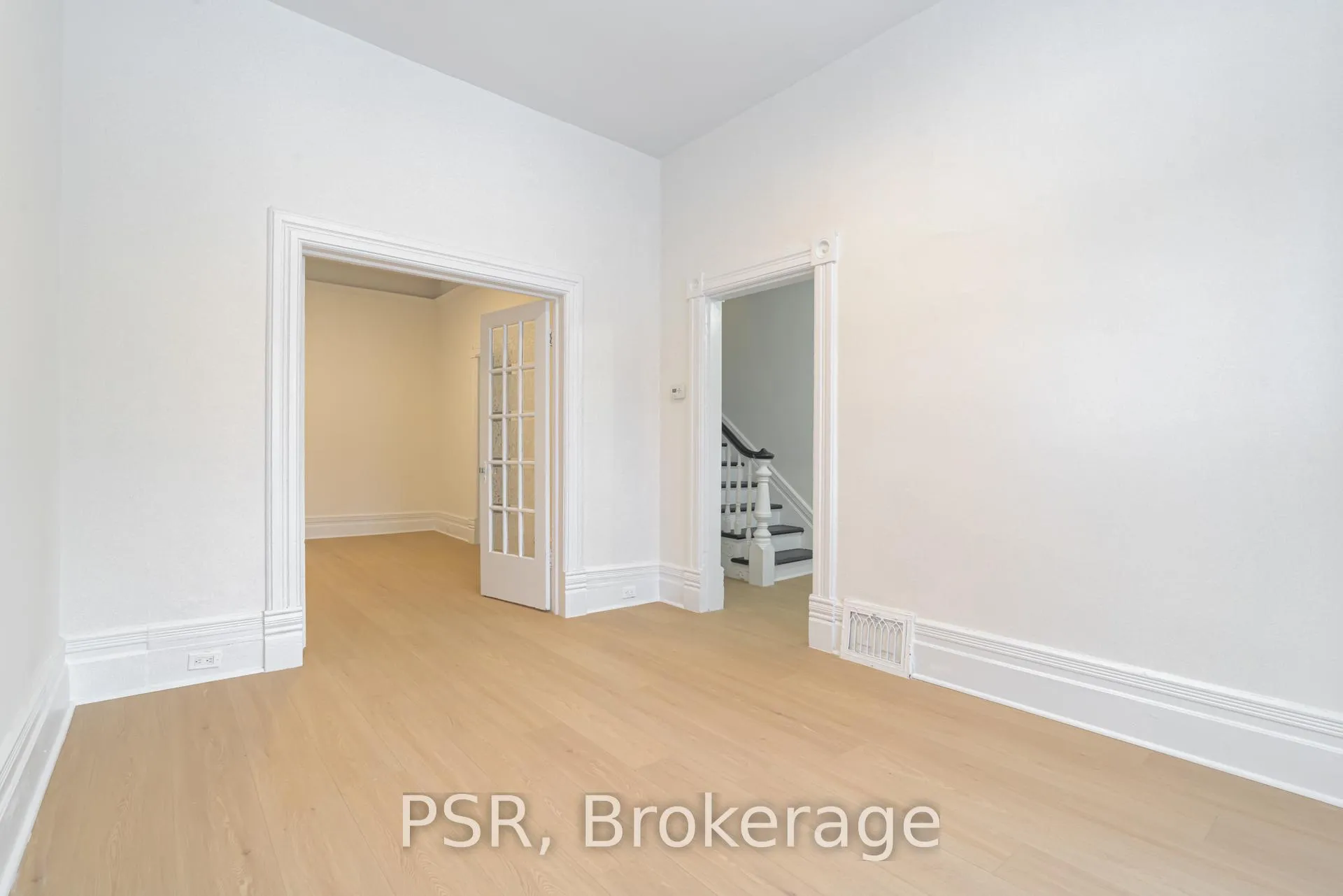 Photo 4 of 68 Brookfield Street, Toronto, Trinity-Bellwoods — HOMEH