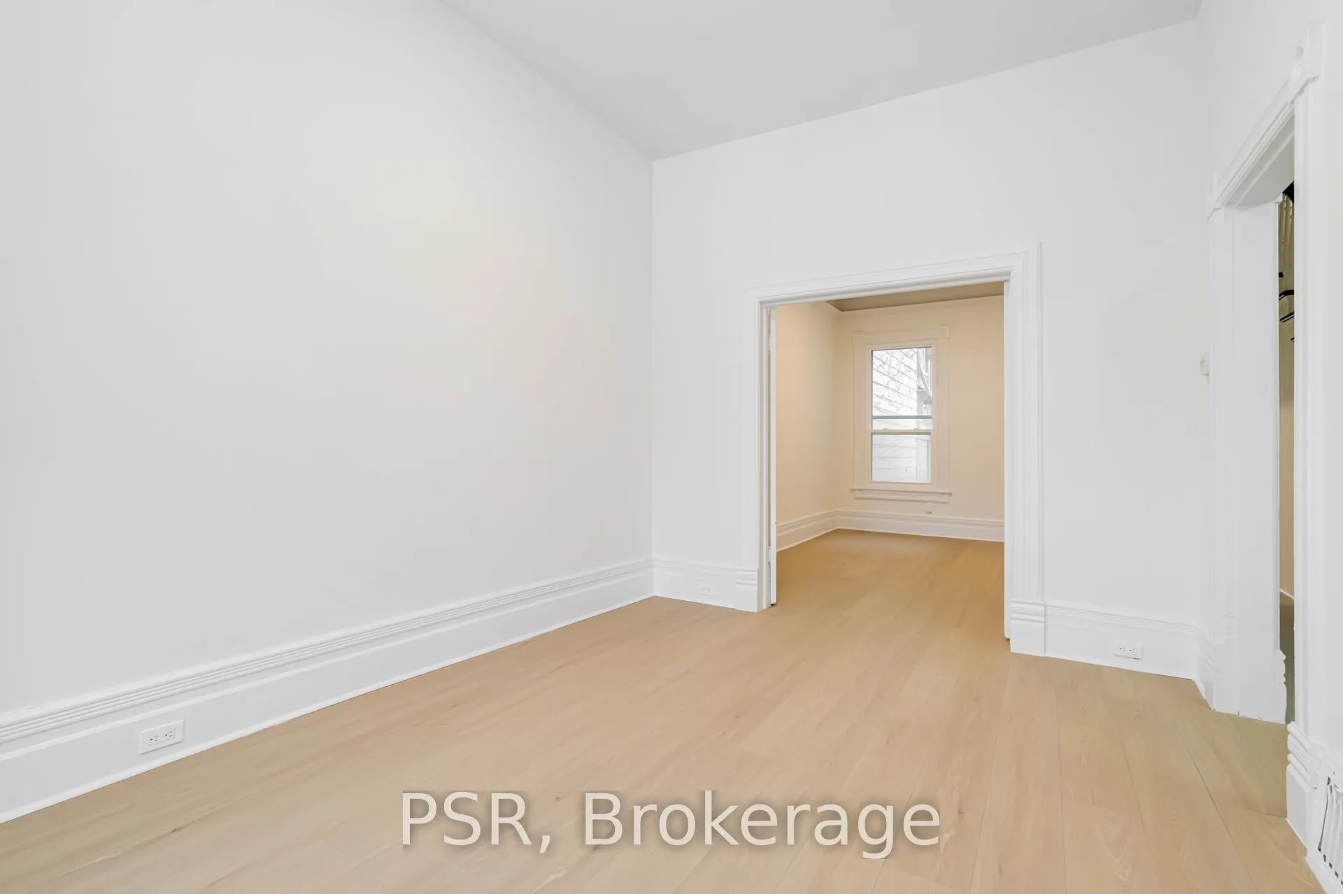 Photo 6 of 68 Brookfield Street, Toronto, Trinity-Bellwoods — HOMEH