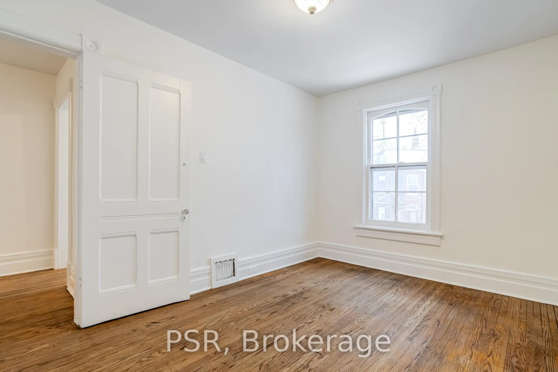 Photo 20 of 68 Brookfield Street, Toronto, Trinity-Bellwoods — HOMEH