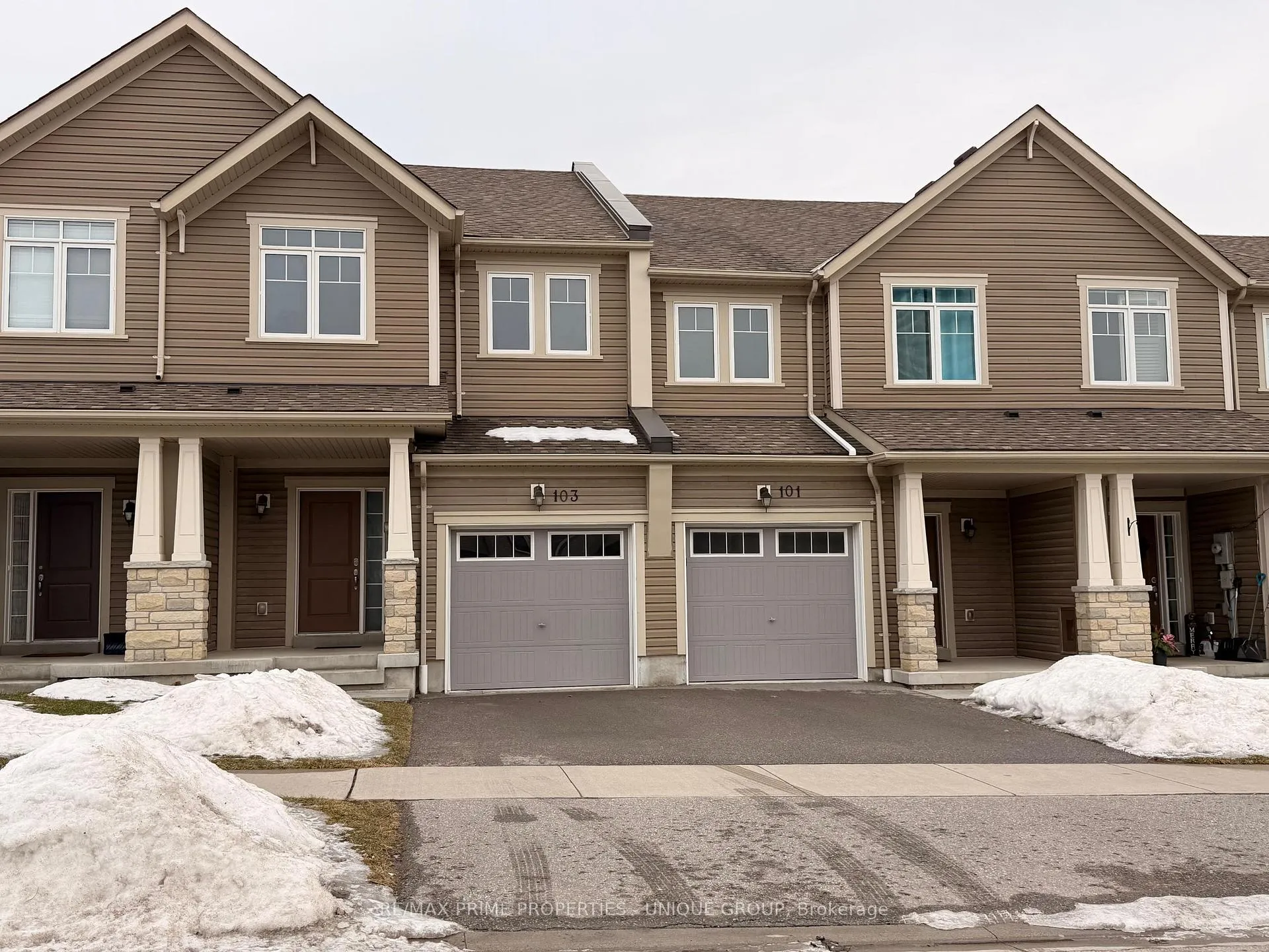Photo 1 of 103 Nearco Gate, Oshawa, Windfields — HOMEH