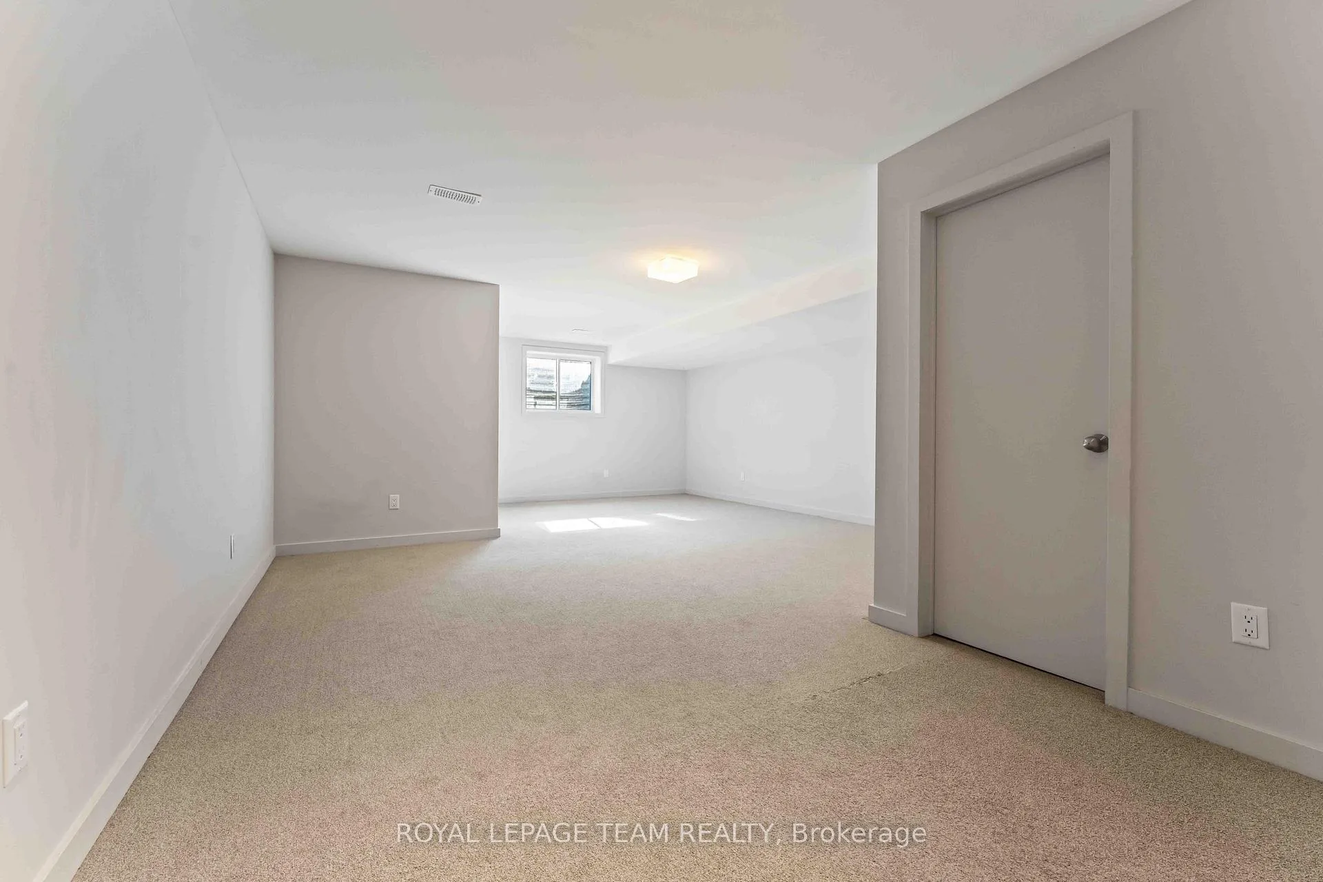 Photo 20 of 1052 Lunar Glow Crescent, Ottawa, Riverside South/Gloucester Glen — HOMEH