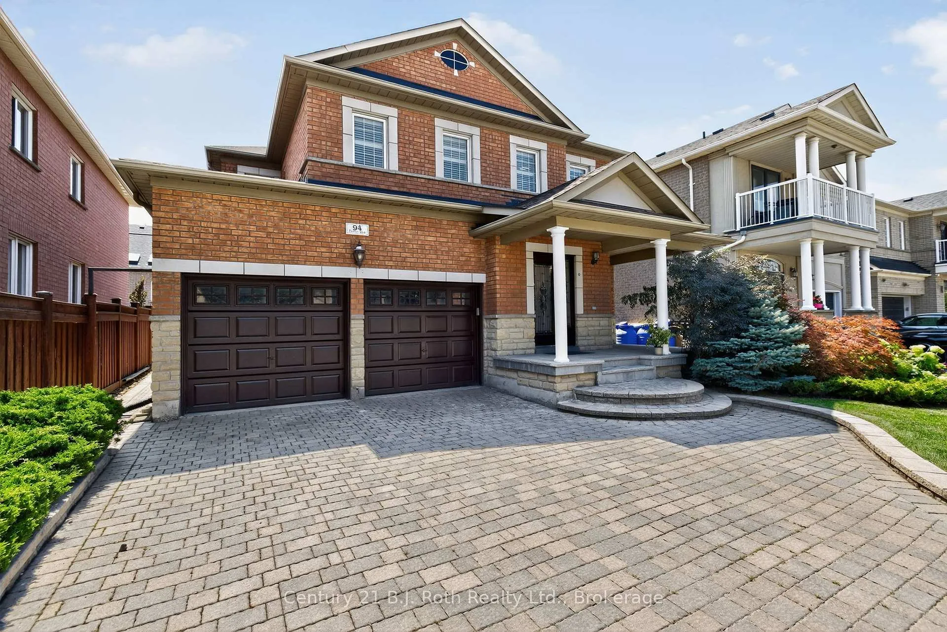 Photo 2 of 94 Destino Crescent, Vaughan, Vellore Village — HOMEH
