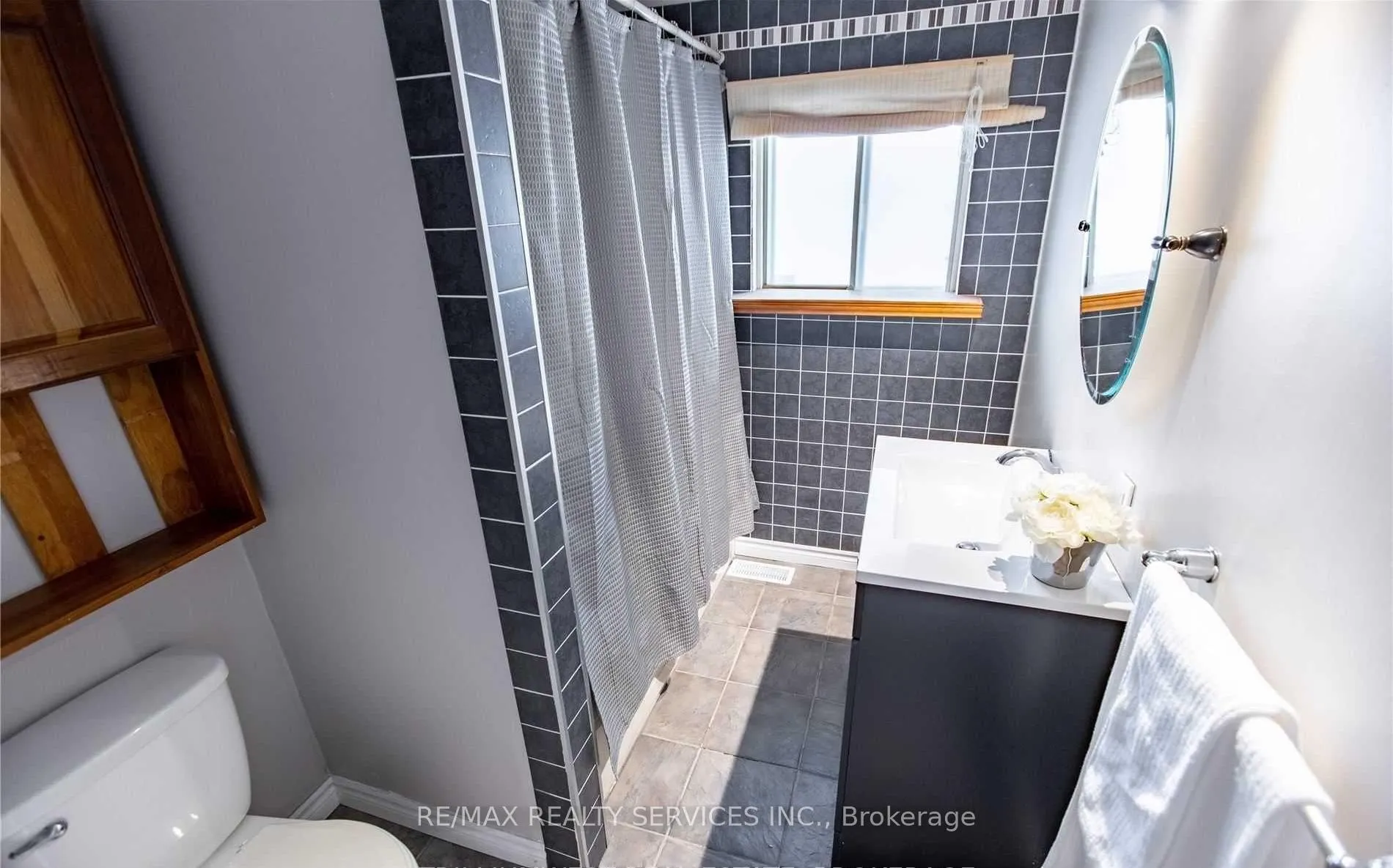 Photo 8 of 205 Glen Road, Kitchener — HOMEH