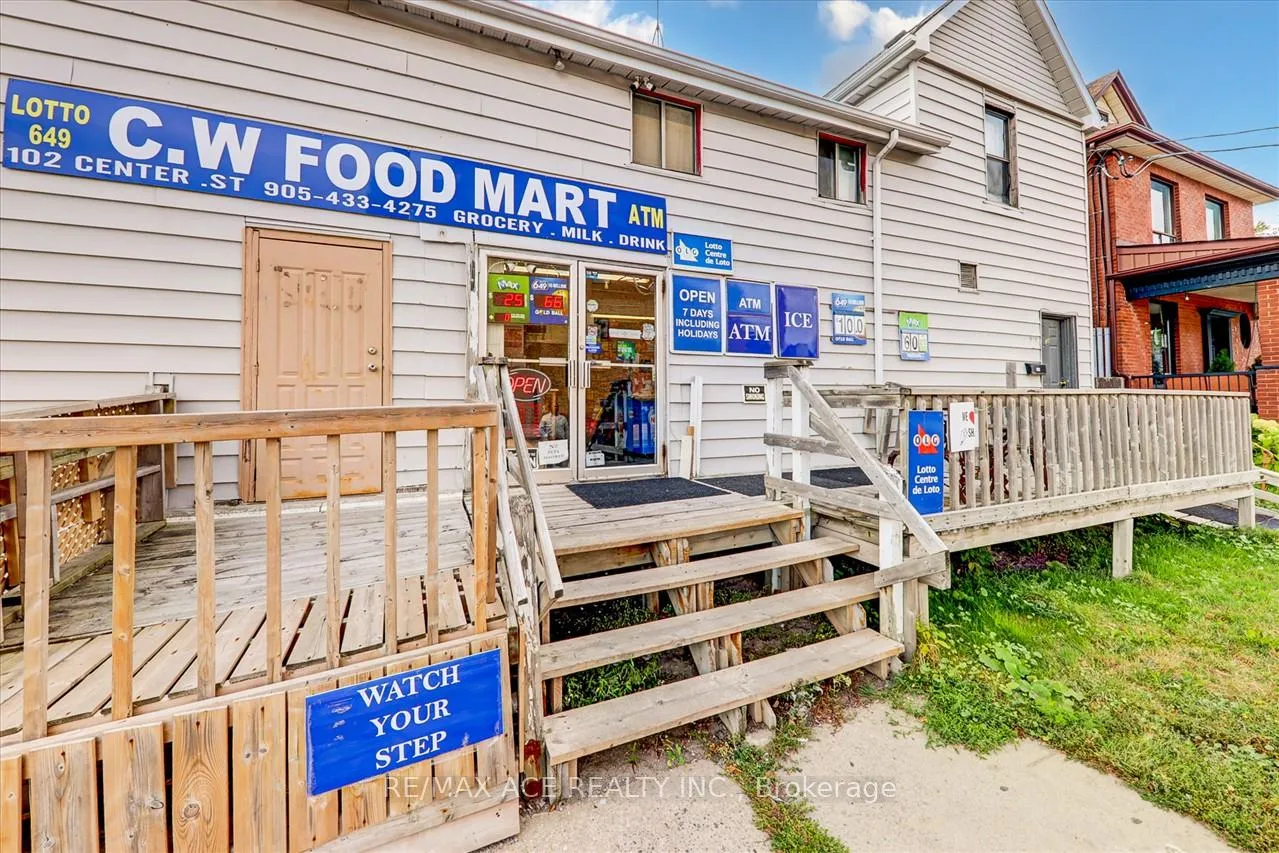 Photo 3 of 102 Centre Street N, Oshawa, O'Neill — HOMEH