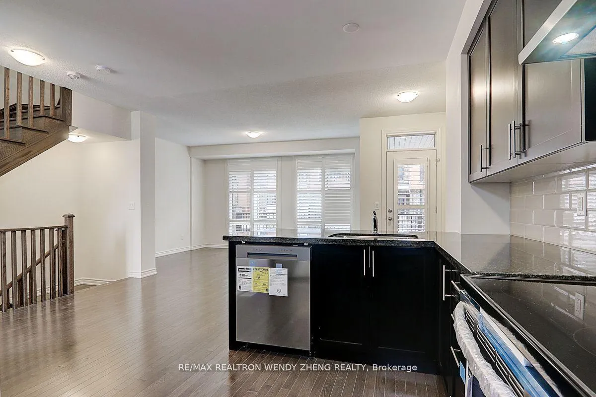 Photo 19 of 17 Coppini Lane, Ajax, South East — HOMEH