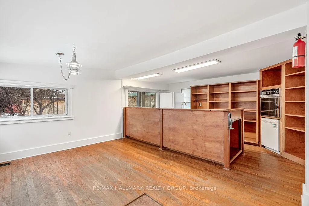 Photo 11 of 23 O'Meara Street, Ottawa, Hintonburg — HOMEH