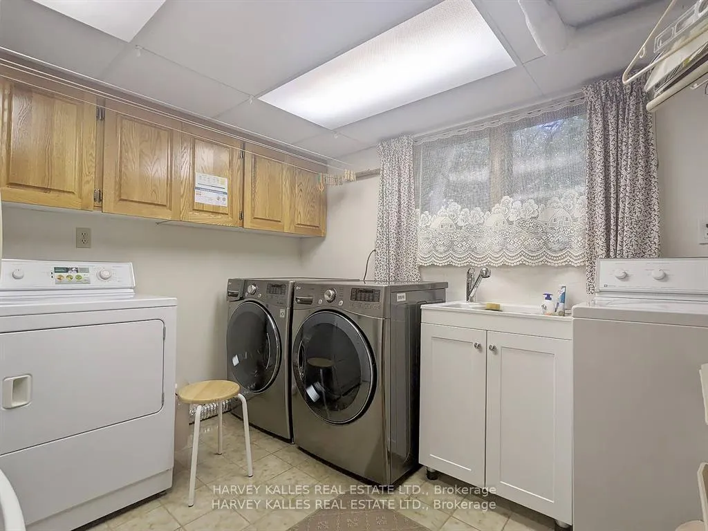 Photo 16 of Unit Upper, 95 Chatsworth Drive, Toronto, Lawrence Park South — HOMEH