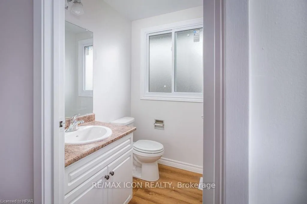 Photo 12 of 55 Crehan Crescent, Stratford — HOMEH