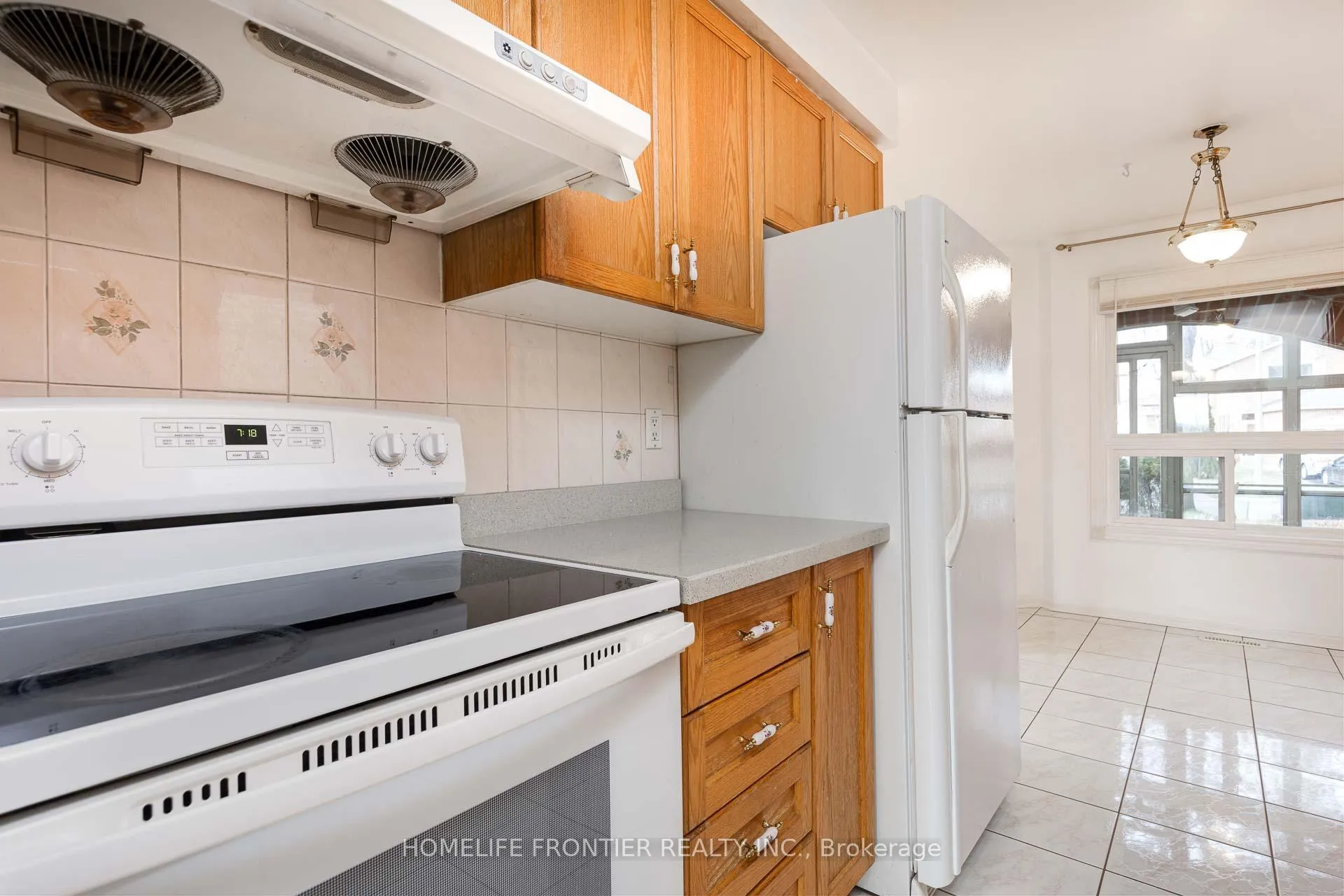 Photo 11 of 17 Miley Drive, Markham, Markville — HOMEH