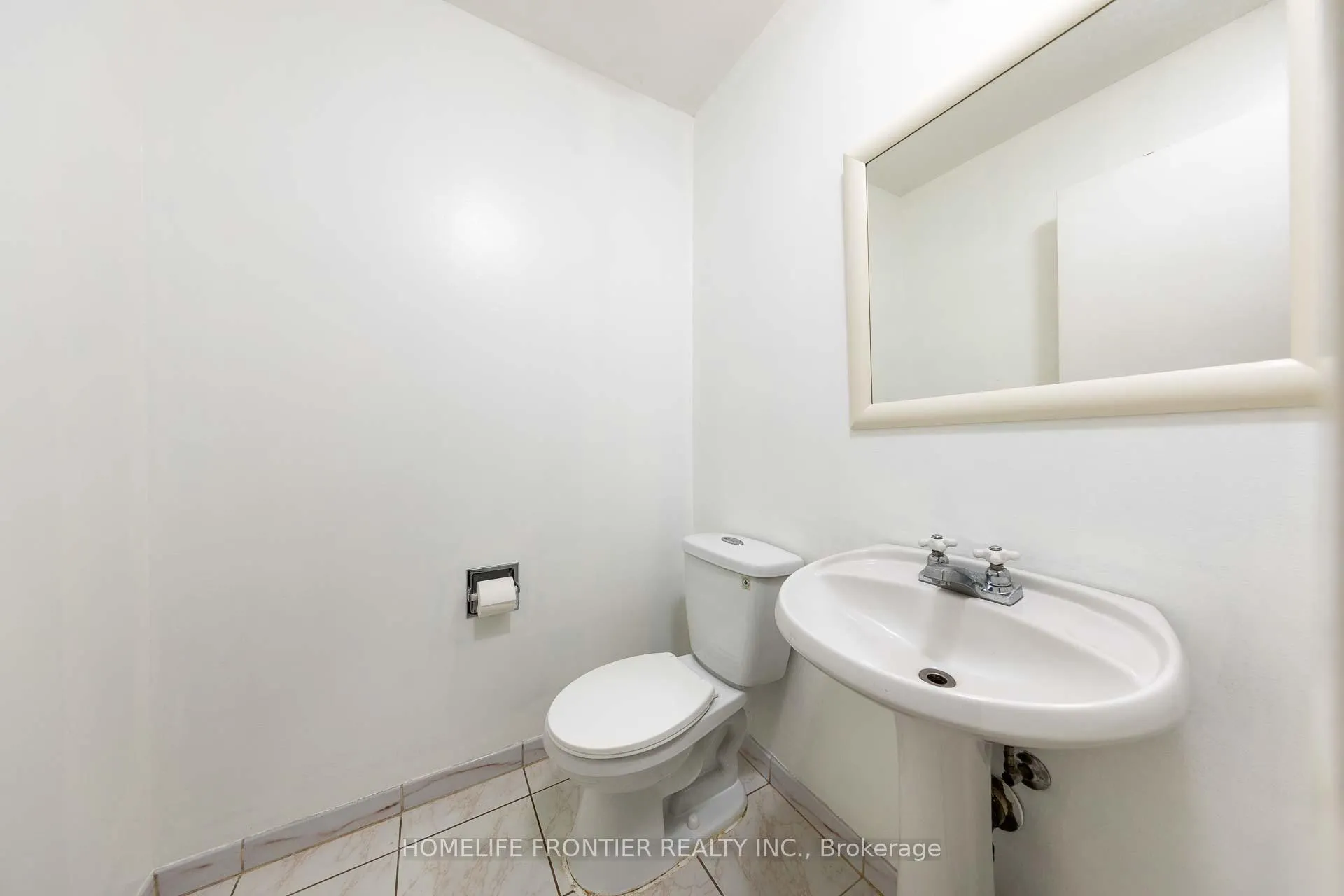 Photo 18 of 17 Miley Drive, Markham, Markville — HOMEH