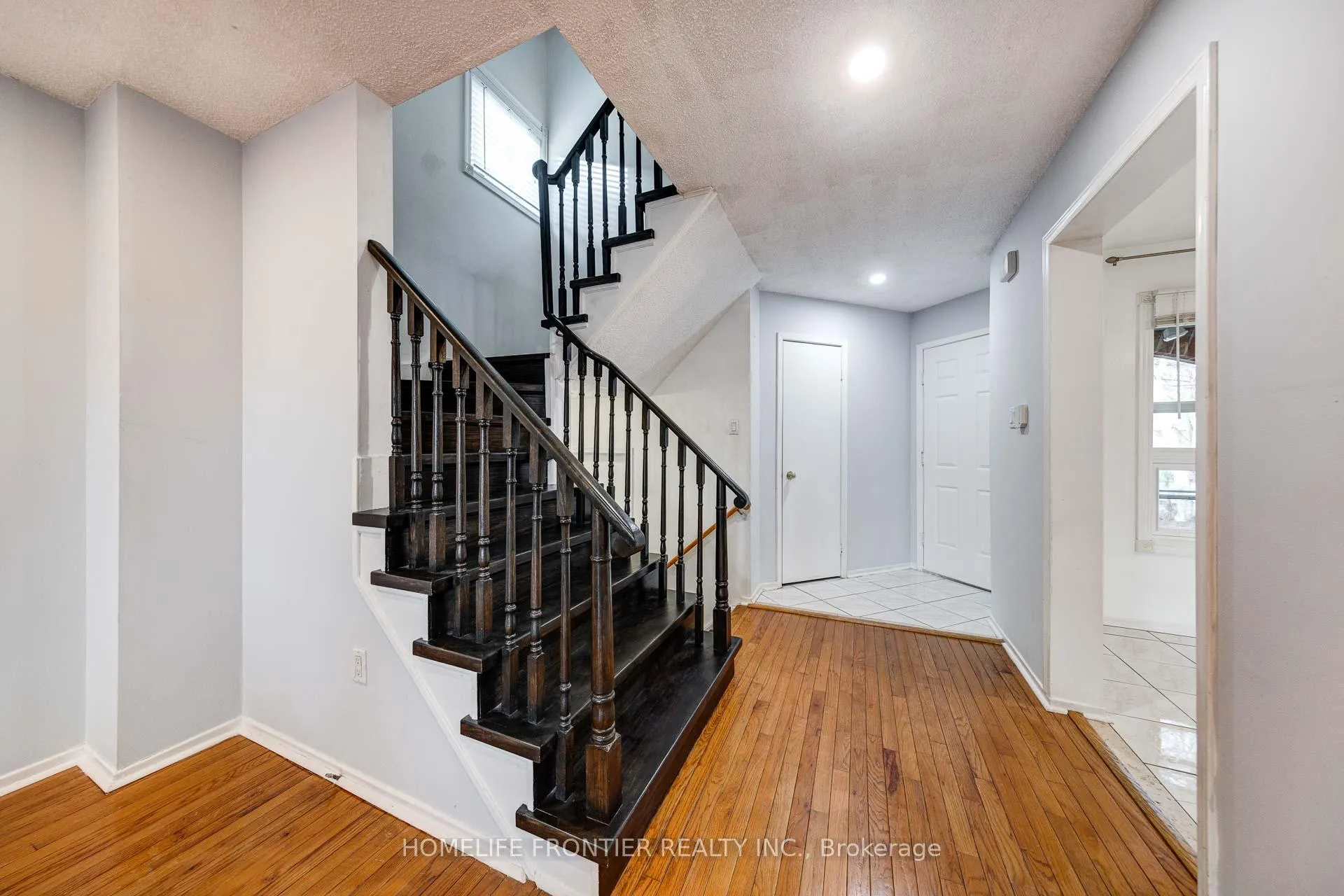 Photo 19 of 17 Miley Drive, Markham, Markville — HOMEH