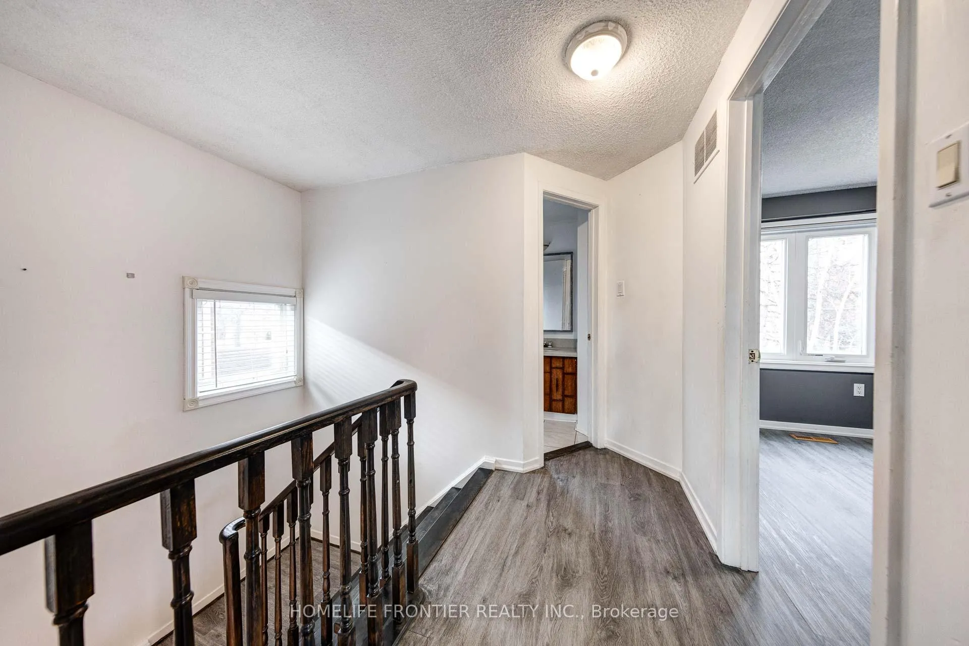 Photo 22 of 17 Miley Drive, Markham, Markville — HOMEH