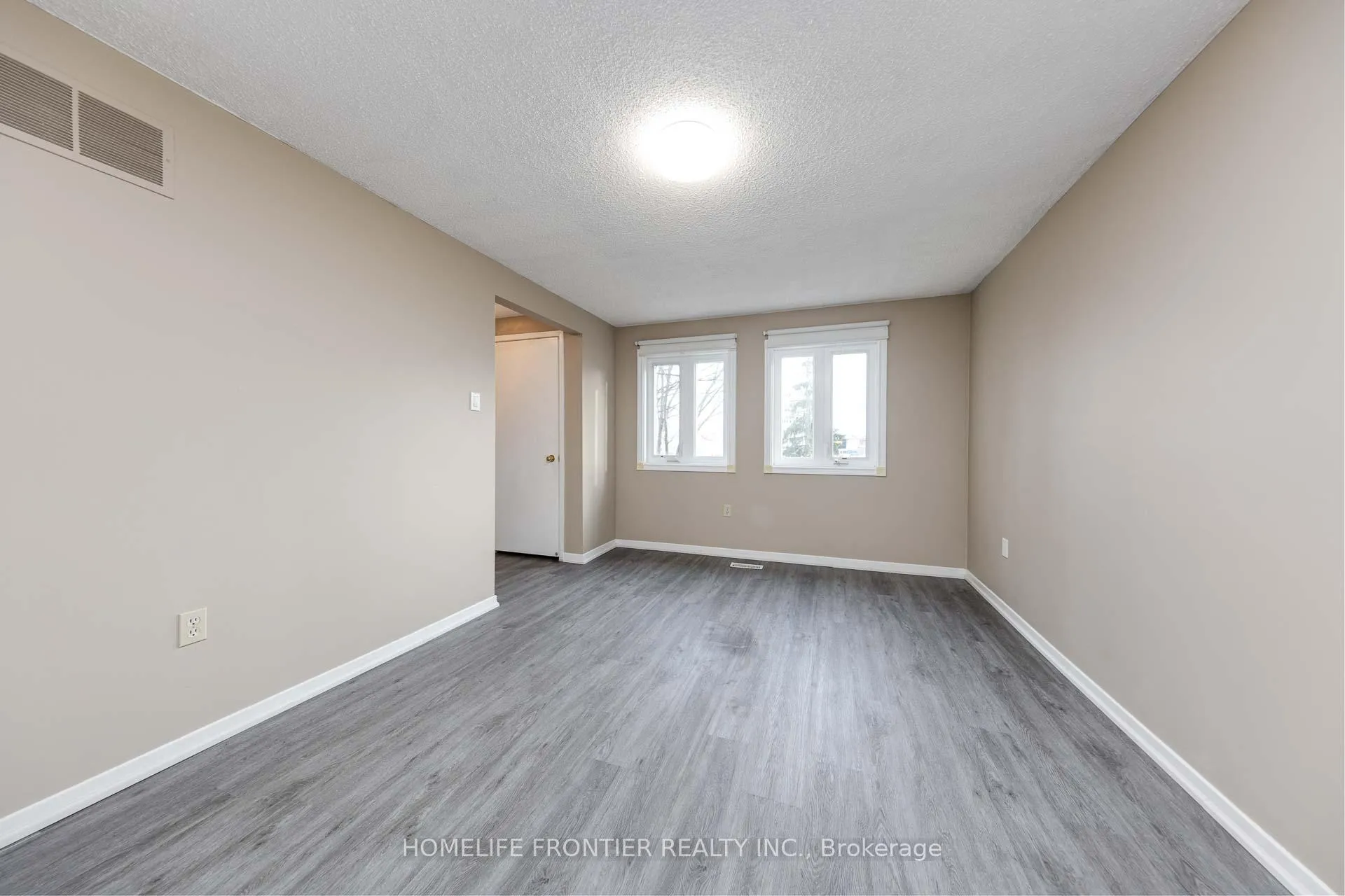 Photo 29 of 17 Miley Drive, Markham, Markville — HOMEH