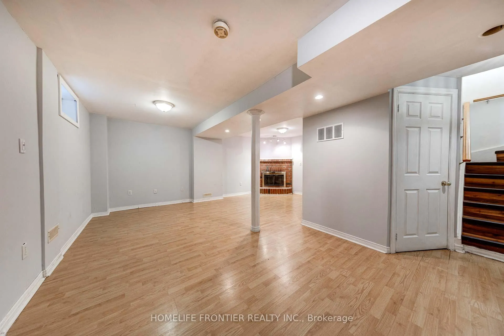 Photo 33 of 17 Miley Drive, Markham, Markville — HOMEH