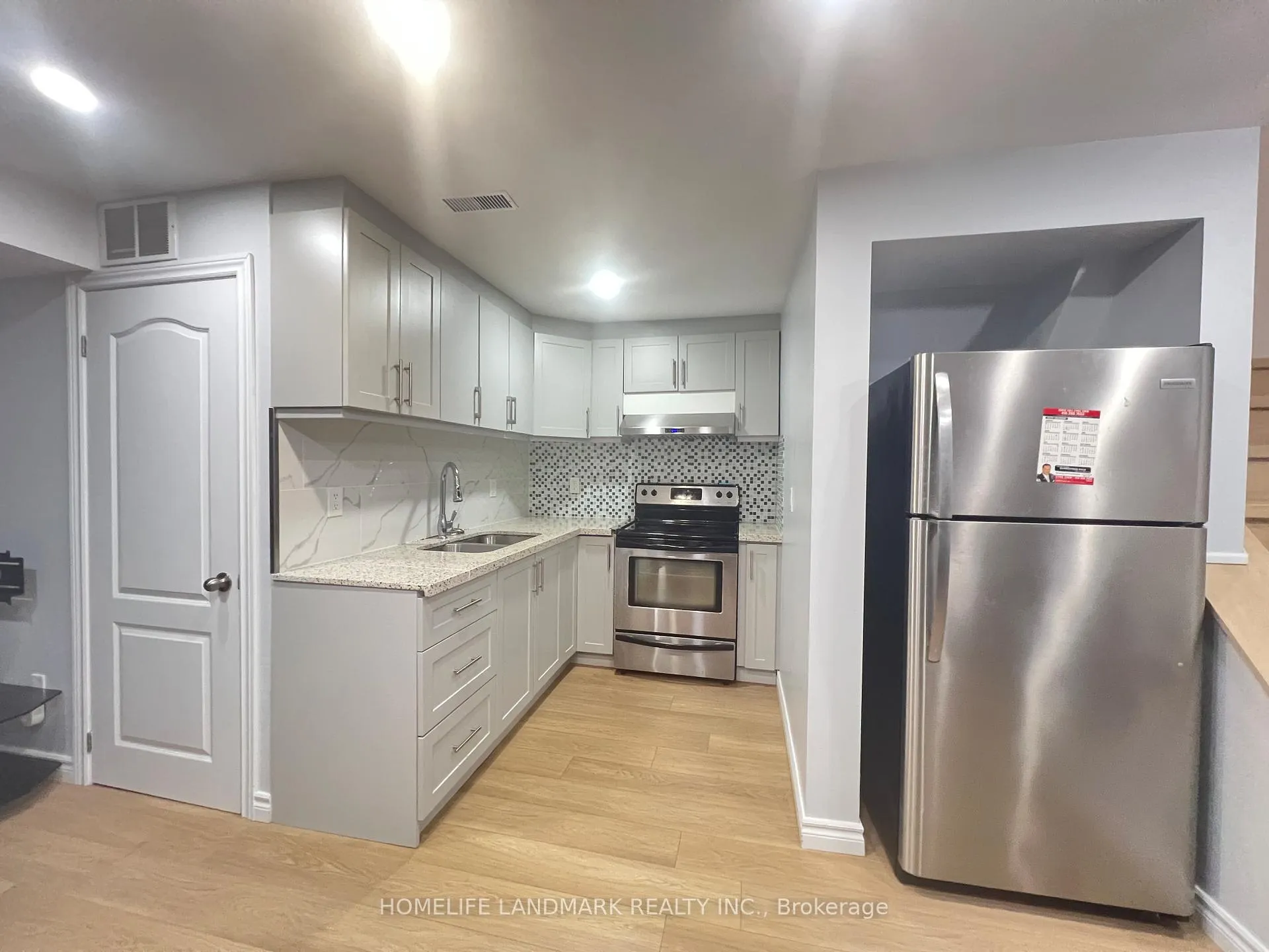 Photo 5 of Unit Basement, 11 Quantum Street, Markham, Middlefield — HOMEH