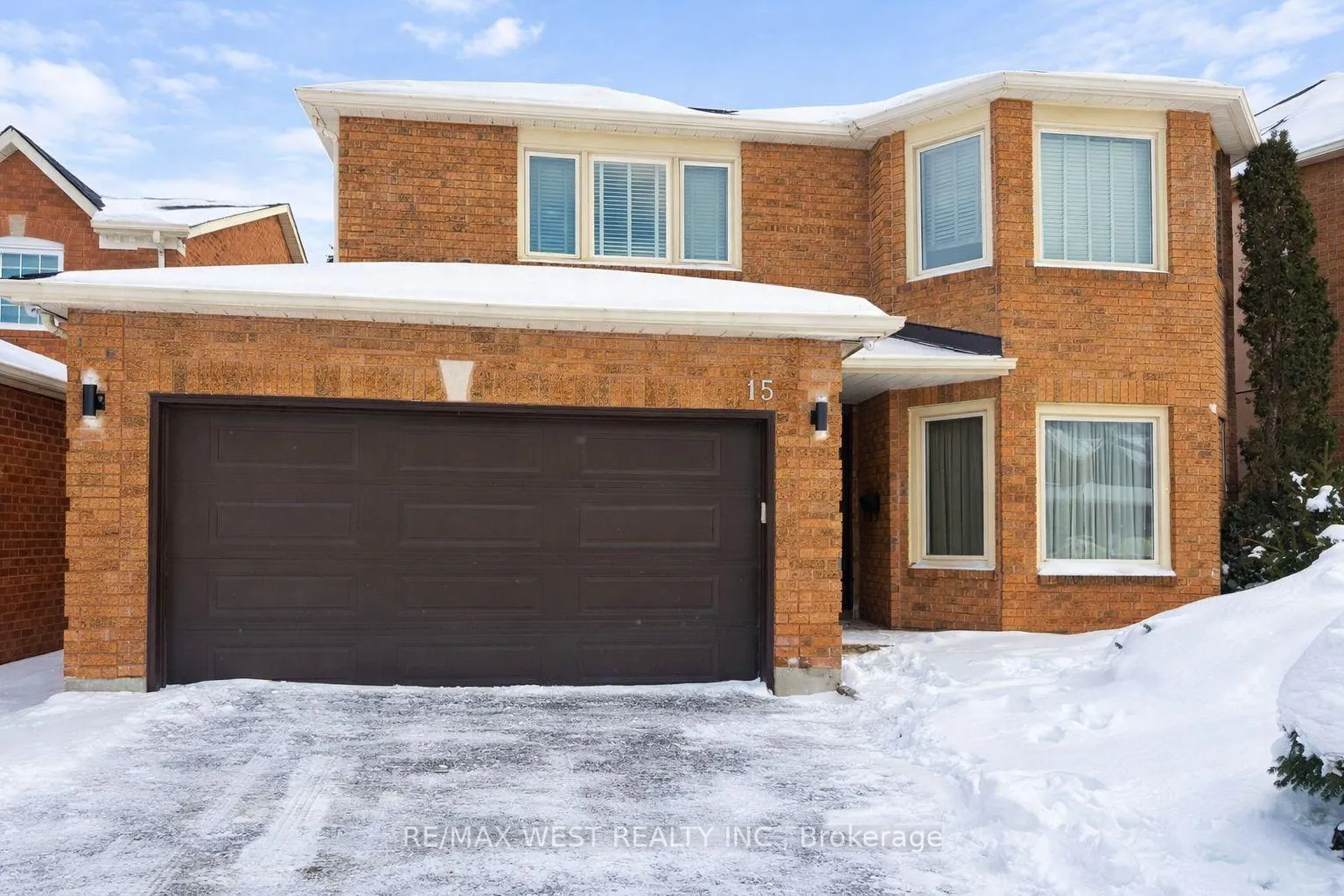 Photo 1 of 15 Dundurn Crescent, Vaughan, Uplands — HOMEH