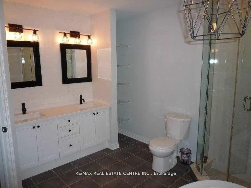 Photo 13 of 8607 Jennifer Crescent, Niagara Falls, Forestview — HOMEH
