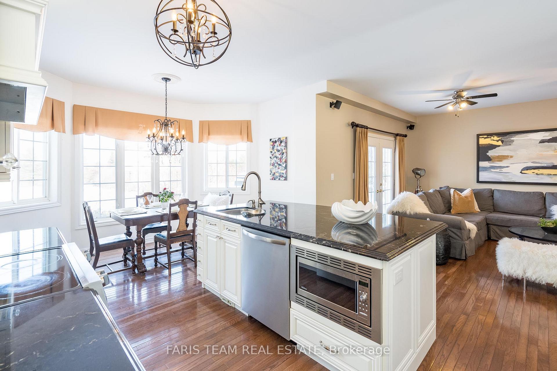 Photo 6 of 101 Davis Trail, Essa, Thornton — HOMEH