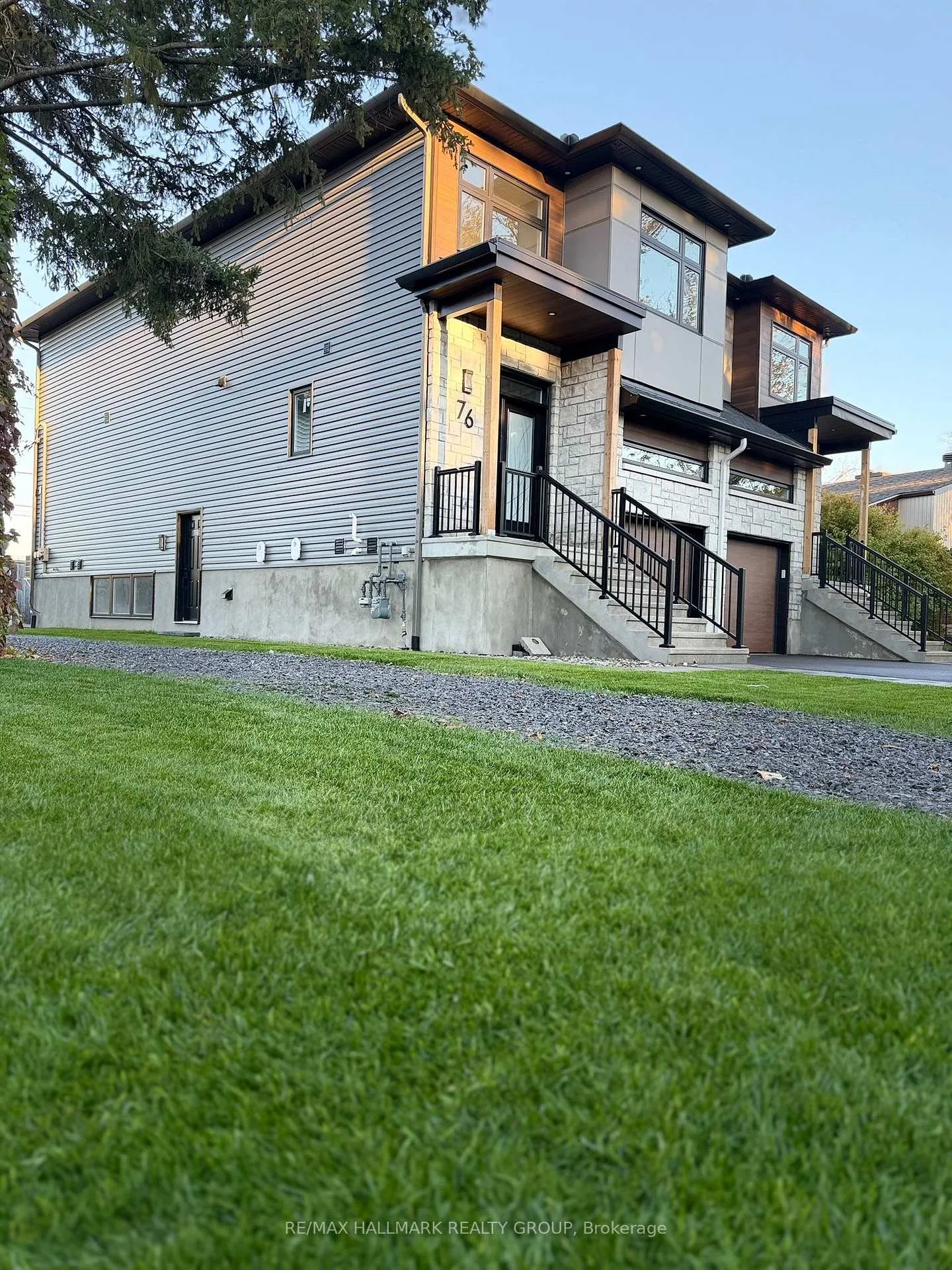 Photo 47 of 76 Burnett's Grove Circle, Ottawa, Barrhaven - Pheasant Run — HOMEH