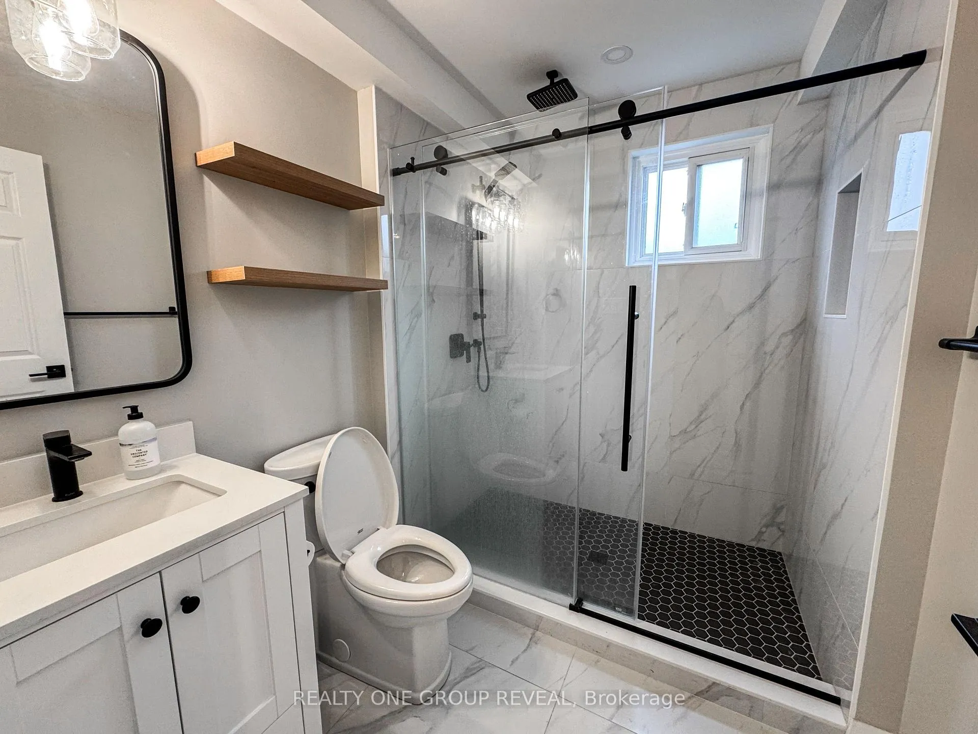 Photo 10 of 14 Calais Street, Whitby, Lynde Creek — HOMEH