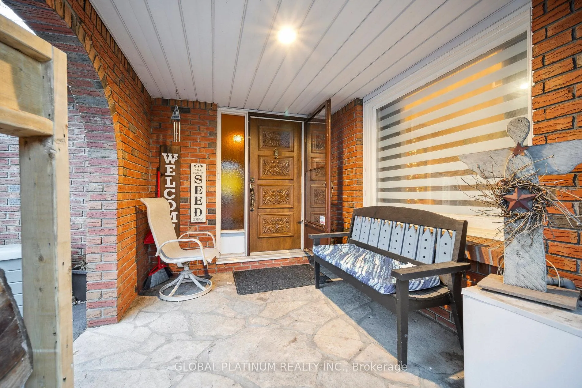 Photo 6 of 700 Murray Street, Chatham-Kent, Wallaceburg — HOMEH