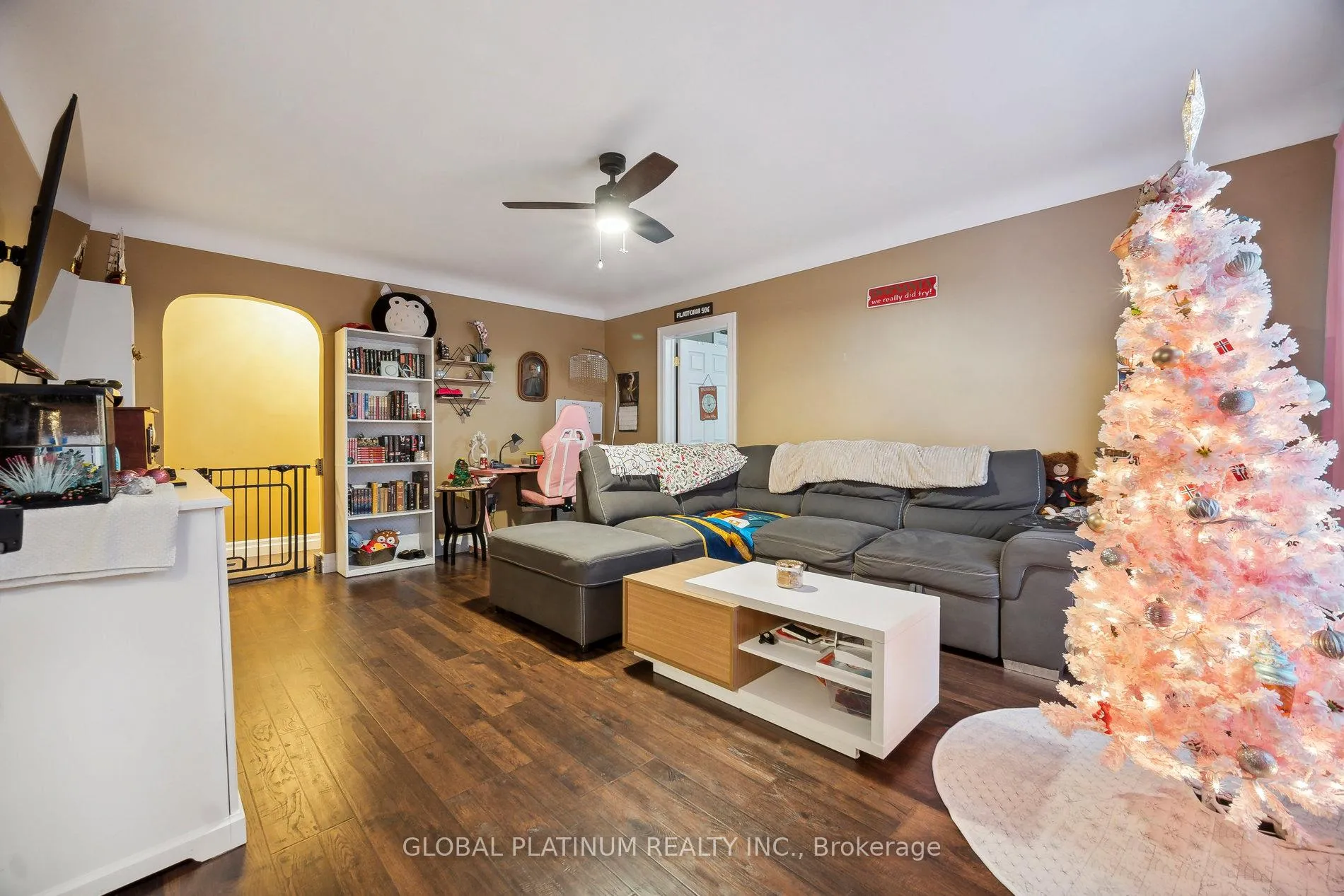 Photo 20 of 700 Murray Street, Chatham-Kent, Wallaceburg — HOMEH