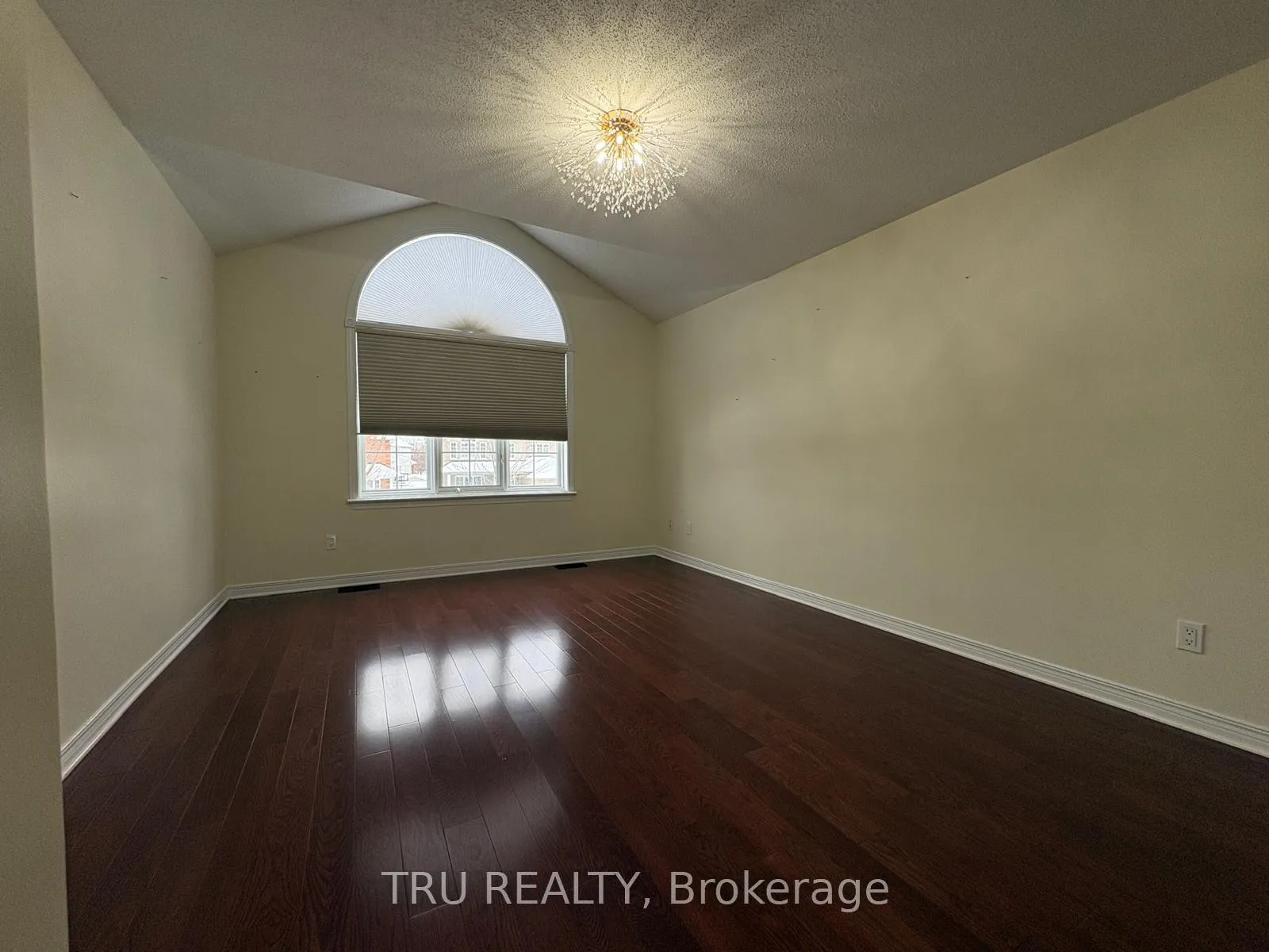 Photo 34 of 59 Maple Stand Way, Ottawa, Barrhaven East — HOMEH