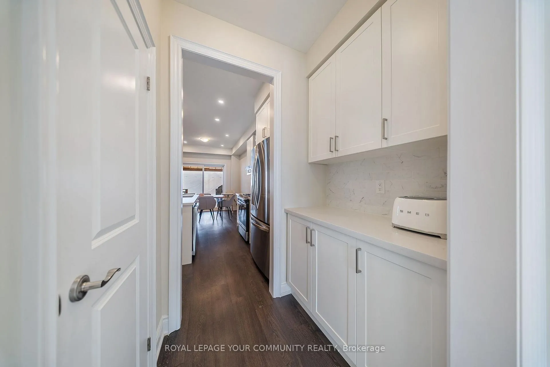 Photo 5 of 44 Janes Crescent, New Tecumseth, Rural New Tecumseth — HOMEH