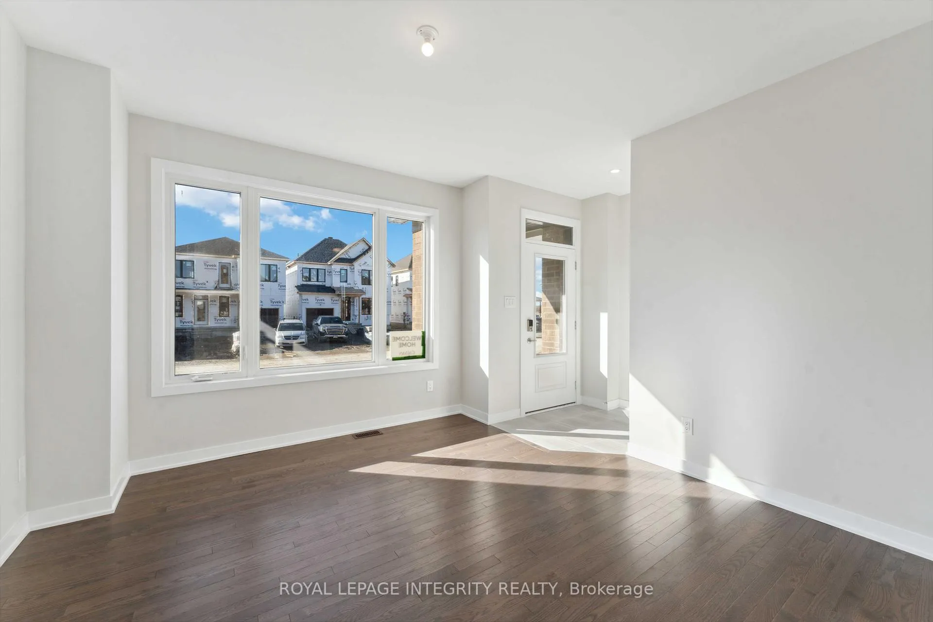 Photo 5 of 202 Conservancy Drive, Ottawa, Barrhaven - Heritage Park — HOMEH