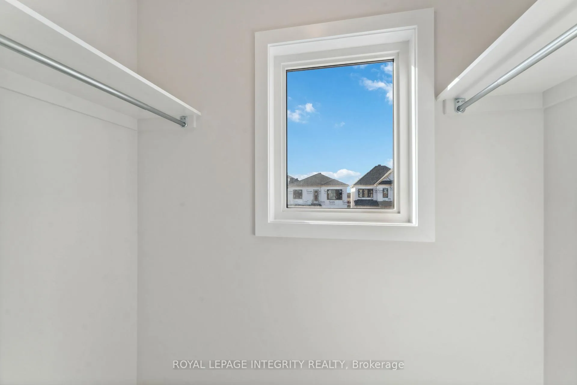 Photo 32 of 202 Conservancy Drive, Ottawa, Barrhaven - Heritage Park — HOMEH