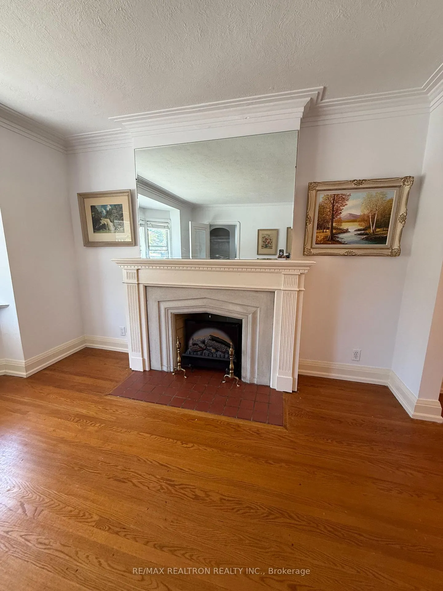 Photo 23 of 138 Glenwood Crescent, Toronto, O'Connor-Parkview — HOMEH