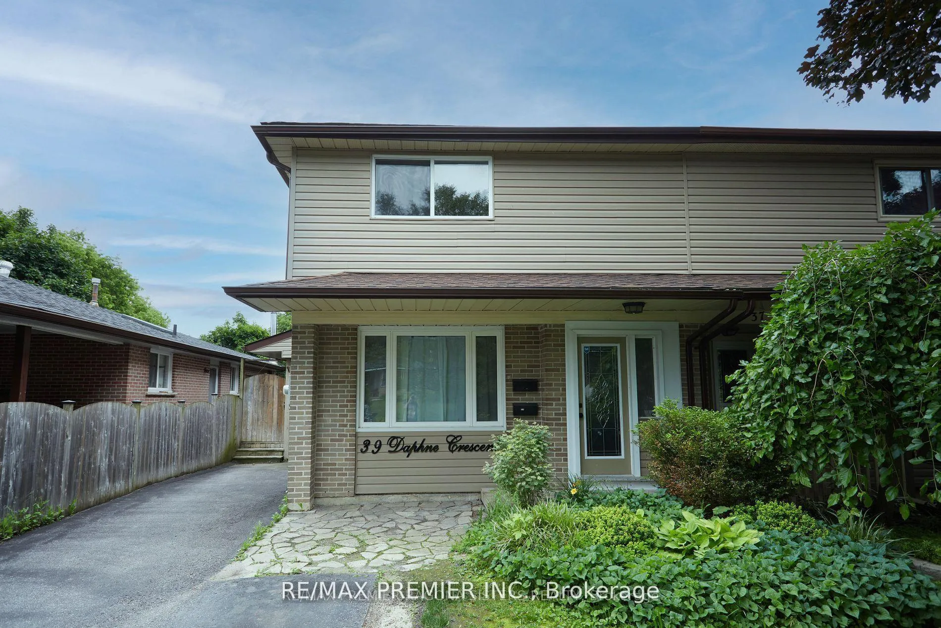 Photo 1 of 39 Daphne Crescent, Barrie, Cundles East — HOMEH