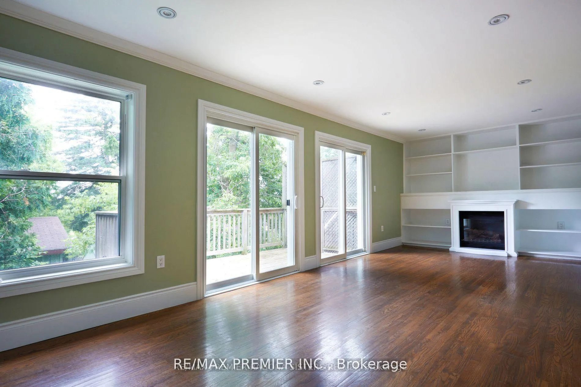 Photo 9 of 39 Daphne Crescent, Barrie, Cundles East — HOMEH