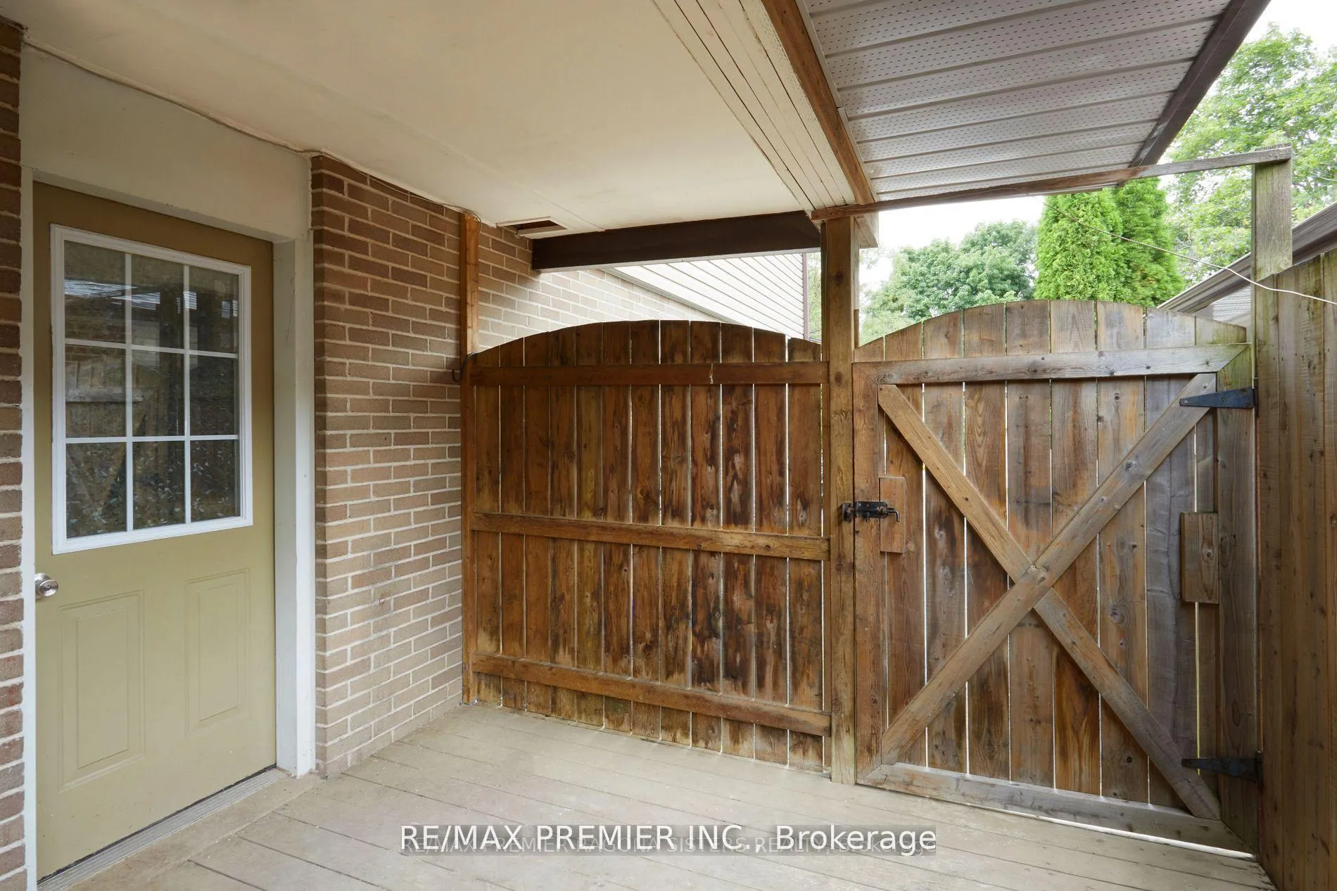 Photo 16 of 39 Daphne Crescent, Barrie, Cundles East — HOMEH