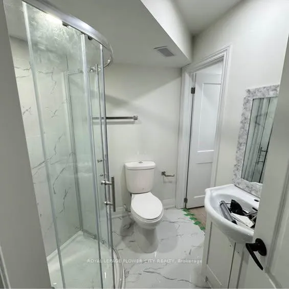 Photo 4 of Unit Basement, 17 Huntington Drive, Barrie, Northwest — HOMEH