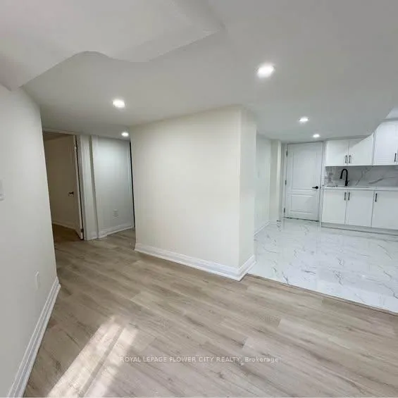 Photo 11 of Unit Basement, 17 Huntington Drive, Barrie, Northwest — HOMEH