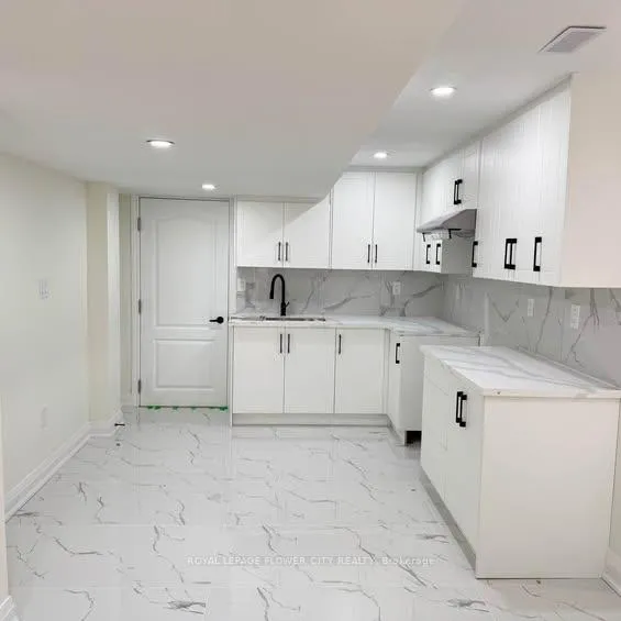 Photo 22 of Unit Basement, 17 Huntington Drive, Barrie, Northwest — HOMEH