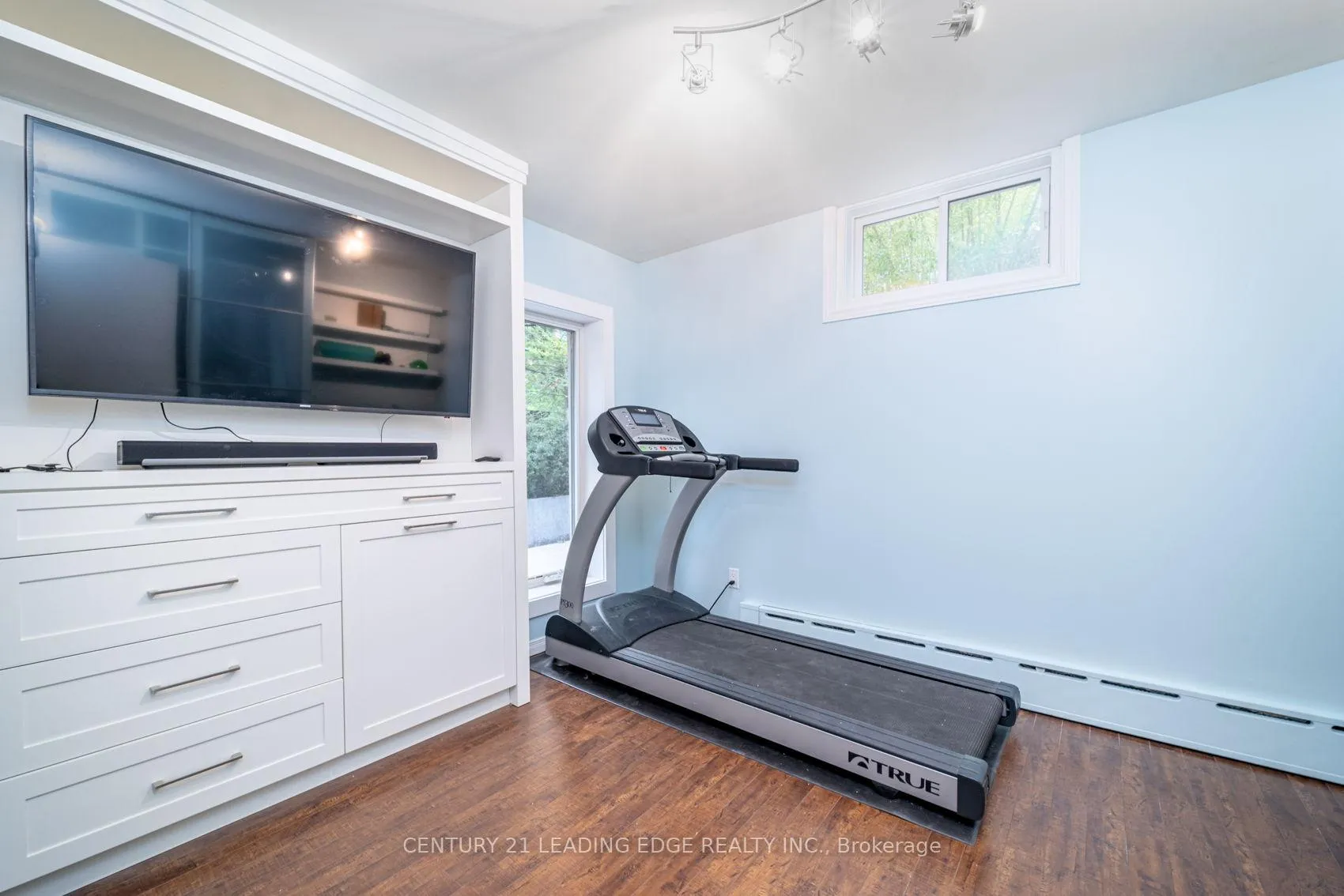 Photo 17 of 8 Glen Robert Drive, Toronto, O'Connor-Parkview — HOMEH