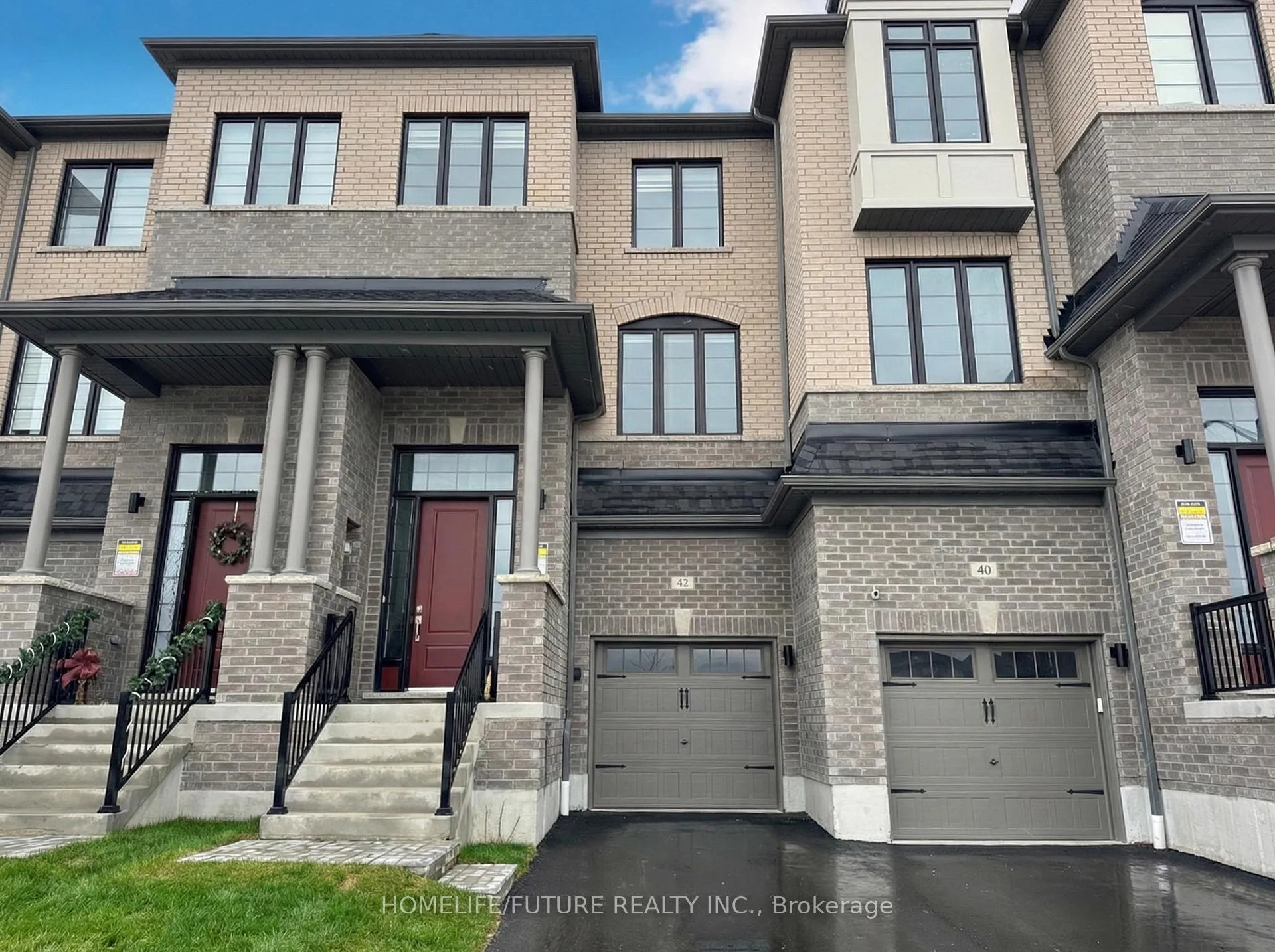Photo 4 of 42 Morrison Crescent, Whitby, Rural Whitby — HOMEH