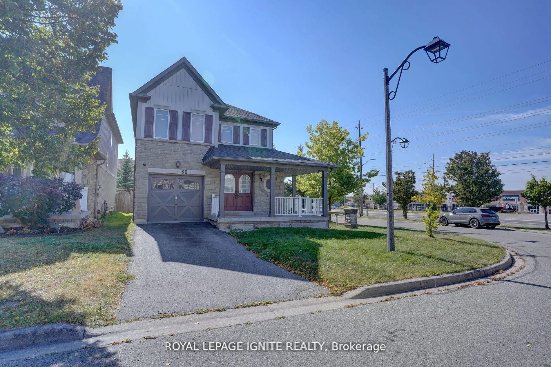 Photo 2 of 60 Haverhill Crescent, Whitby, Taunton North — HOMEH