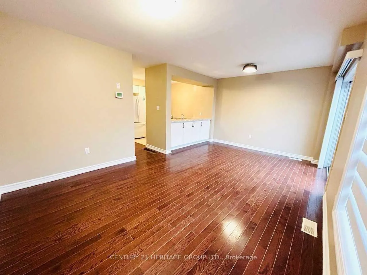 Photo 9 of 2 Southwoods Crescent, Barrie, Holly — HOMEH