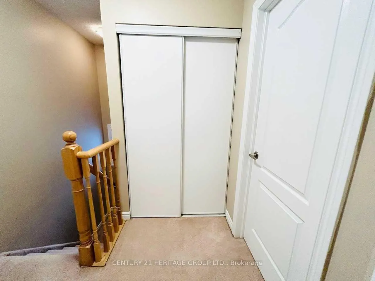 Photo 21 of 2 Southwoods Crescent, Barrie, Holly — HOMEH