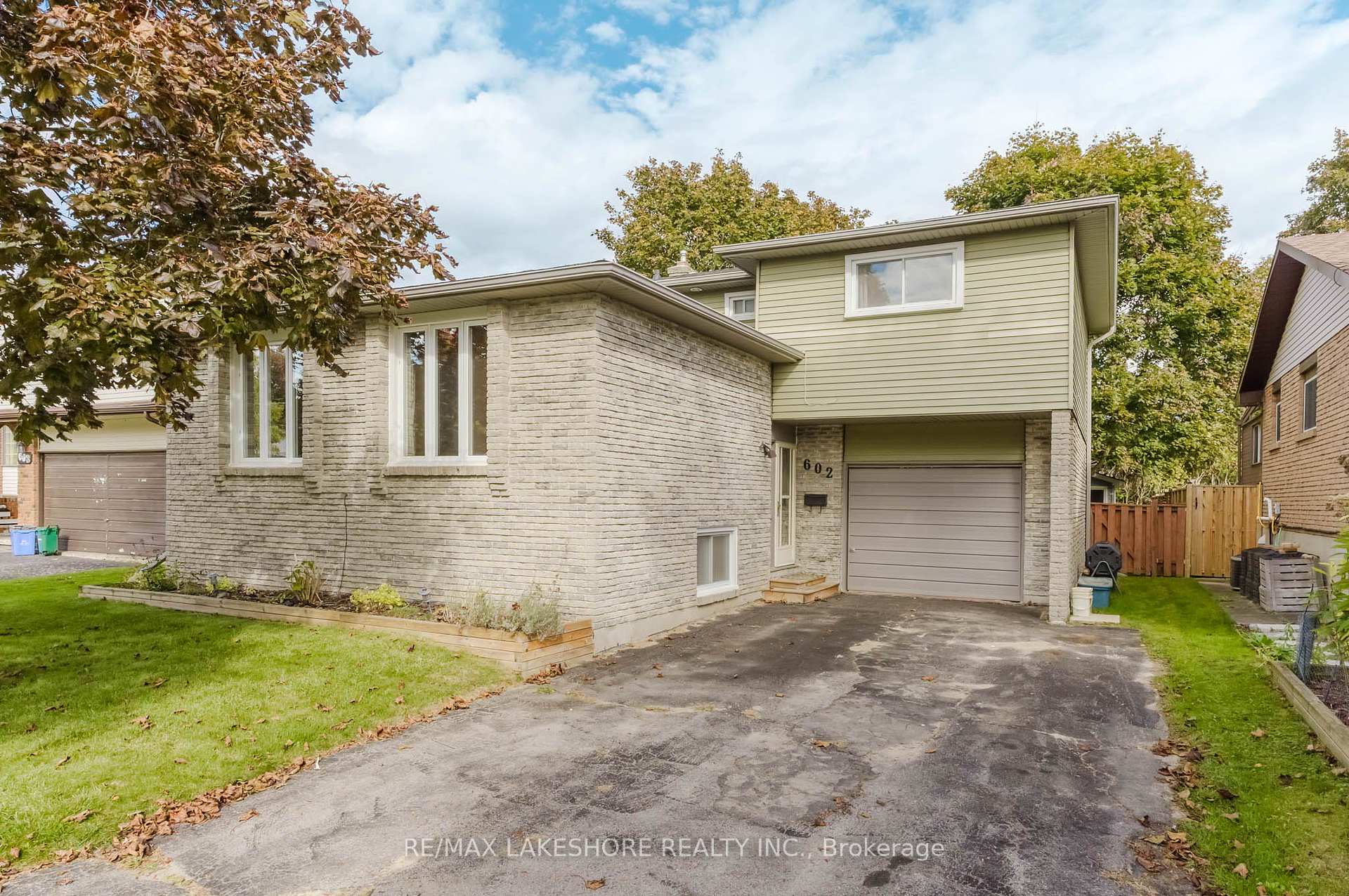 Photo 1 of 602 Mackechnie Crescent, Cobourg — HOMEH