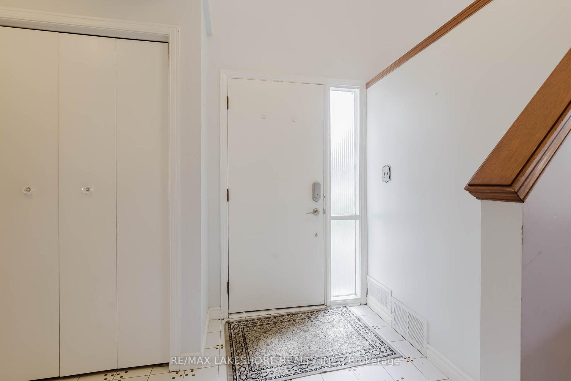 Photo 3 of 602 Mackechnie Crescent, Cobourg — HOMEH