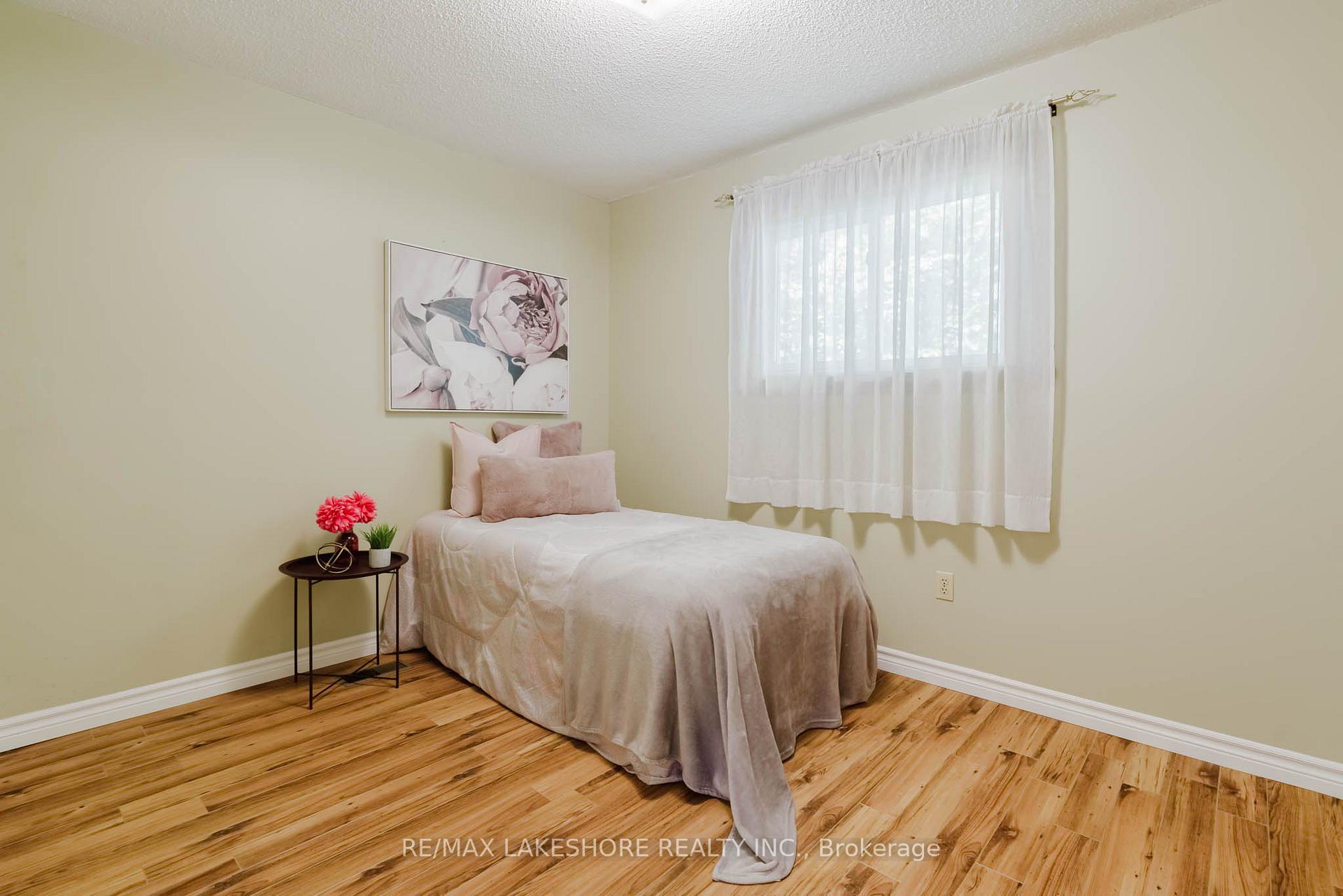 Photo 20 of 602 Mackechnie Crescent, Cobourg — HOMEH