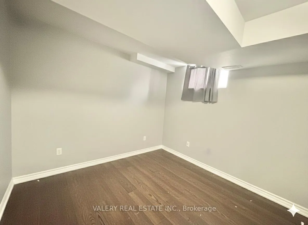 Photo 135 of 265 West 2nd Street, Hamilton, Bonnington — HOMEH